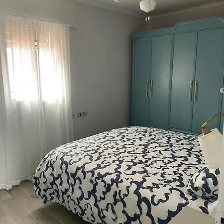 Preciosa Casa Entera Con Patio * 萨尔萨德格拉纳迪利亚