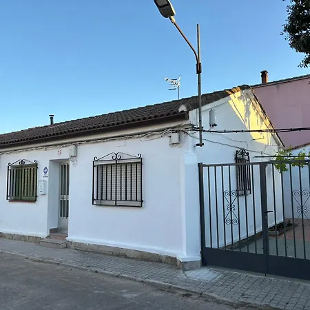 Preciosa Casa Entera Con Patio * 萨尔萨德格拉纳迪利亚