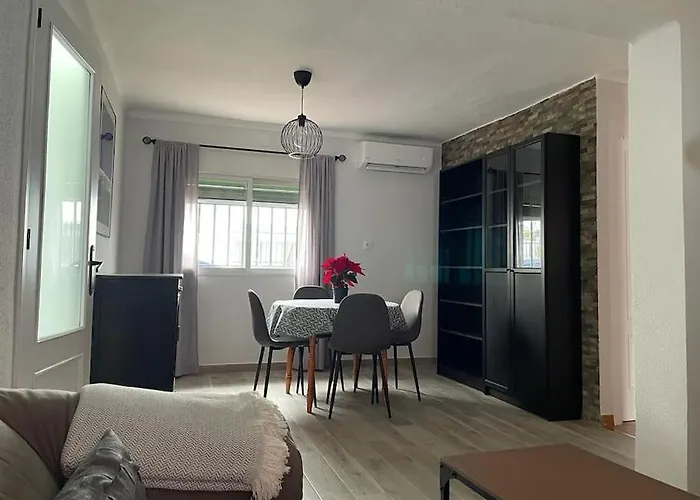 Preciosa Casa Entera Con Patio Дом отдыха Сарса-де-Гранадилья