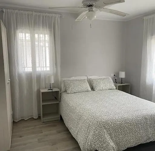 Preciosa Casa Entera Con Patio Дом отдыха *